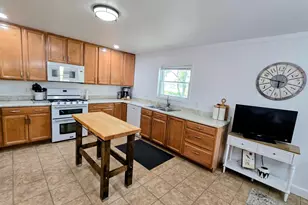 819 5th St SW, Pipestone, MN 56164 - Photo 18