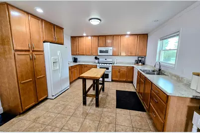 819 5th Street SW, Pipestone, MN 56164 - Photo 16