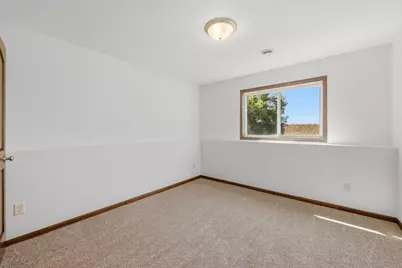 1121 Yellowstone Avenue, Saint Cloud, MN 56303 - Photo 24