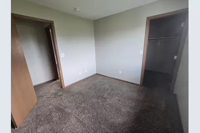 2227 Castlewood Drive, Worthington, MN 56187 - Photo 12
