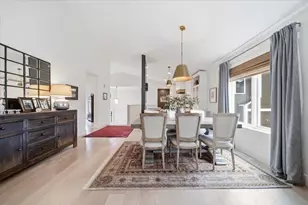 15402 Sussex Dr, Minnetonka, MN 55345 - Photo 8