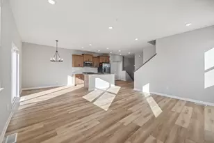10382 Birchwood Cir, Victoria, MN 55318 - Photo 6