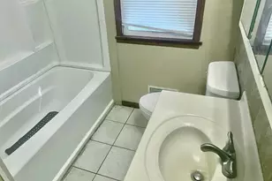 150 Roselawn Ave E, Maplewood, MN 55117 - Photo 8