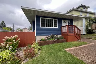 719 Garfield St, Eveleth, MN 55734 - Photo 36