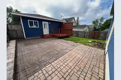 719 Garfield St, Eveleth, MN 55734 - Photo 30