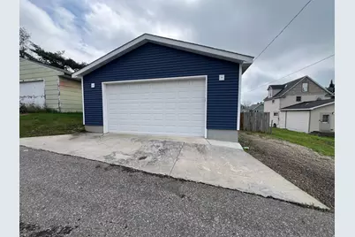 719 Garfield St, Eveleth, MN 55734 - Photo 34