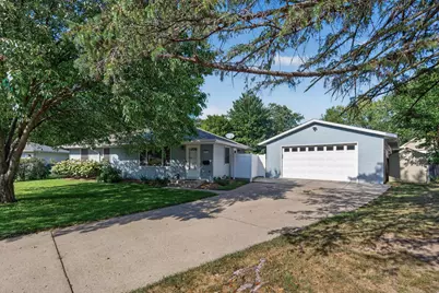 4500 Nord Drive, Bloomington, MN 55437 - Photo 2