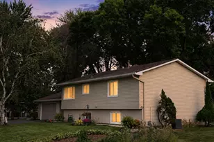 1798 E Bluestone Dr, Eagan, MN 55122 - Photo 42