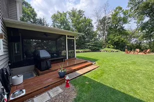 6560 Shadow Ln, Chanhassen, MN 55317 - Photo 8
