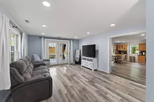 3498 Midland Ct, White Bear Lake, MN 55110 - Photo 14