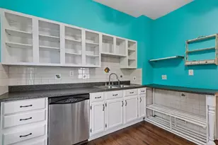 1918 Quincy St NE, Minneapolis, MN 55418 - Photo 14