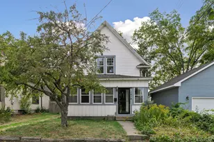 1918 Quincy St NE, Minneapolis, MN 55418 - Photo 2