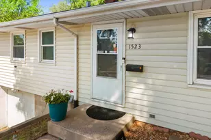 1523 Old Hudson Rd, Saint Paul, MN 55106 - Photo 32