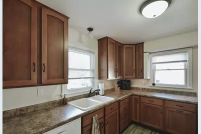 1616 Greenwood Street, Red Wing, MN 55066 - Photo 2