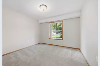 817 Greensview Court NW, Hutchinson, MN 55350 - Photo 16