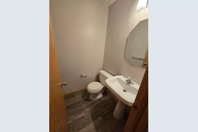 8433 Annapolis Way, Eden Prairie, MN 55344 - Photo 14
