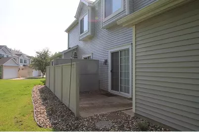 8433 Annapolis Way, Eden Prairie, MN 55344 - Photo 16