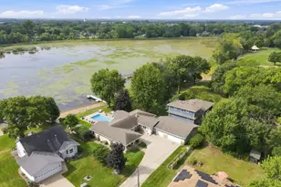 7806 Gloria Cir, Mounds View, MN 55112 - Photo 1