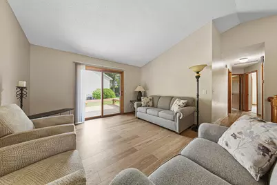 1612 Trailwood Lane SW, Faribault, MN 55021 - Photo 20