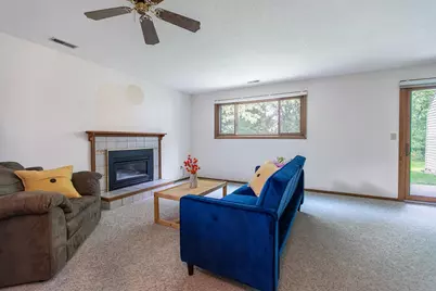 5600 Donegal Drive, Shoreview, MN 55126 - Photo 4