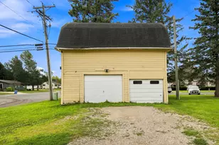403 W Main St, Blooming Prairie, MN 55917 - Photo 24