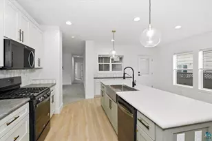6314 Tower Ave, Superior, WI 54880 - Photo 8