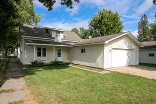 240 Merrian St, Glencoe, MN 55336 - Photo 20