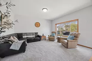 6657 E Oak Dr, Monticello, MN 55362 - Photo 8