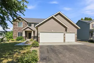 6657 E Oak Dr, Monticello, MN 55362 - Photo 2