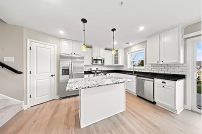 3278 Lakewood Trail, Woodbury, MN 55129 - Photo 6