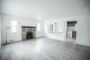 22 S California Ave, Morris, MN 56267 - Photo 18