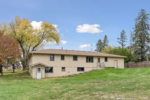 8775 Airport Rd, Waconia, MN 55387 - Photo 36