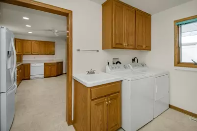 2224 Pinewood Drive, Shakopee, MN 55379 - Photo 12
