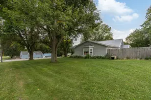 505 W North St, Kiester, MN 56051 - Photo 36
