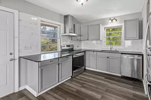 1976 Radatz Ave, Maplewood, MN 55109 - Photo 8