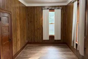 331 SW Park St, Luverne, MN 56156 - Photo 16