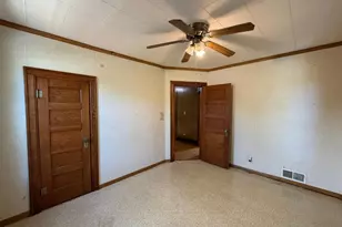 331 SW Park St, Luverne, MN 56156 - Photo 32