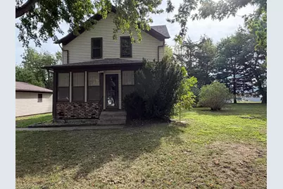 331 SW Park Street, Luverne, MN 56156 - Photo 2