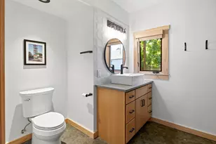 5344 Chowen Ave S, Minneapolis, MN 55410 - Photo 20