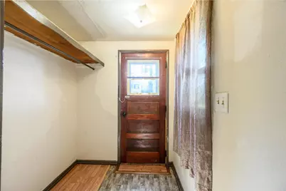 220 W Howard Avenue, Keewatin, MN 55753 - Photo 8