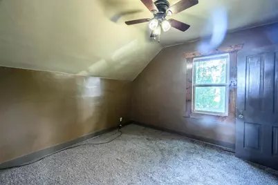 220 W Howard Avenue, Keewatin, MN 55753 - Photo 12