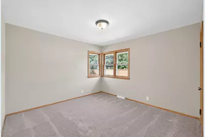 424 4th Avenue NE, Osseo, MN 55369 - Photo 14