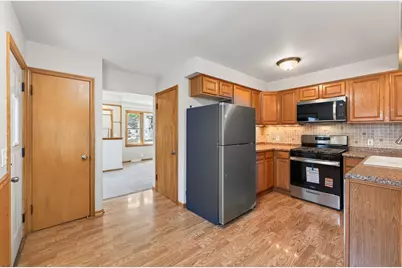 424 4th Avenue NE, Osseo, MN 55369 - Photo 6
