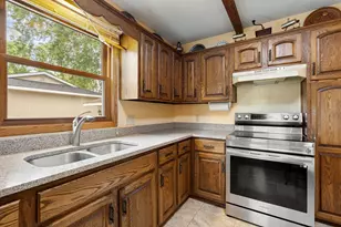 555 15th St NE, Owatonna, MN 55060 - Photo 8