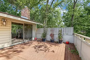 10275 Scarborough Rd, Bloomington, MN 55437 - Photo 30