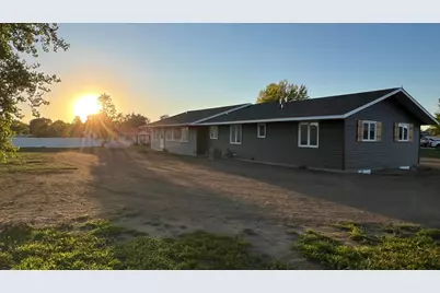 431 Karen Court, Darwin, MN 55324 - Photo 2