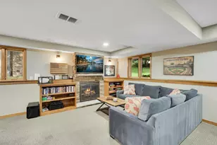 10234 Nottingham Trail, Eden Prairie, MN 55347 - Photo 22