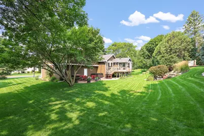 10234 Nottingham Trail, Eden Prairie, MN 55347 - Photo 26