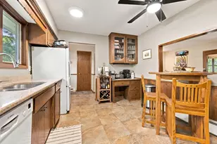 1519 Meadowlark Dr, Stillwater, MN 55082 - Photo 8