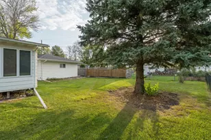 125 N Manitou Dr, Mankato, MN 56001 - Photo 38